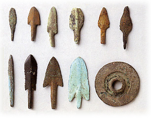 奈良県 銅鏃、円形青銅製品